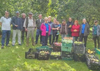 Apple picking 26-9-19